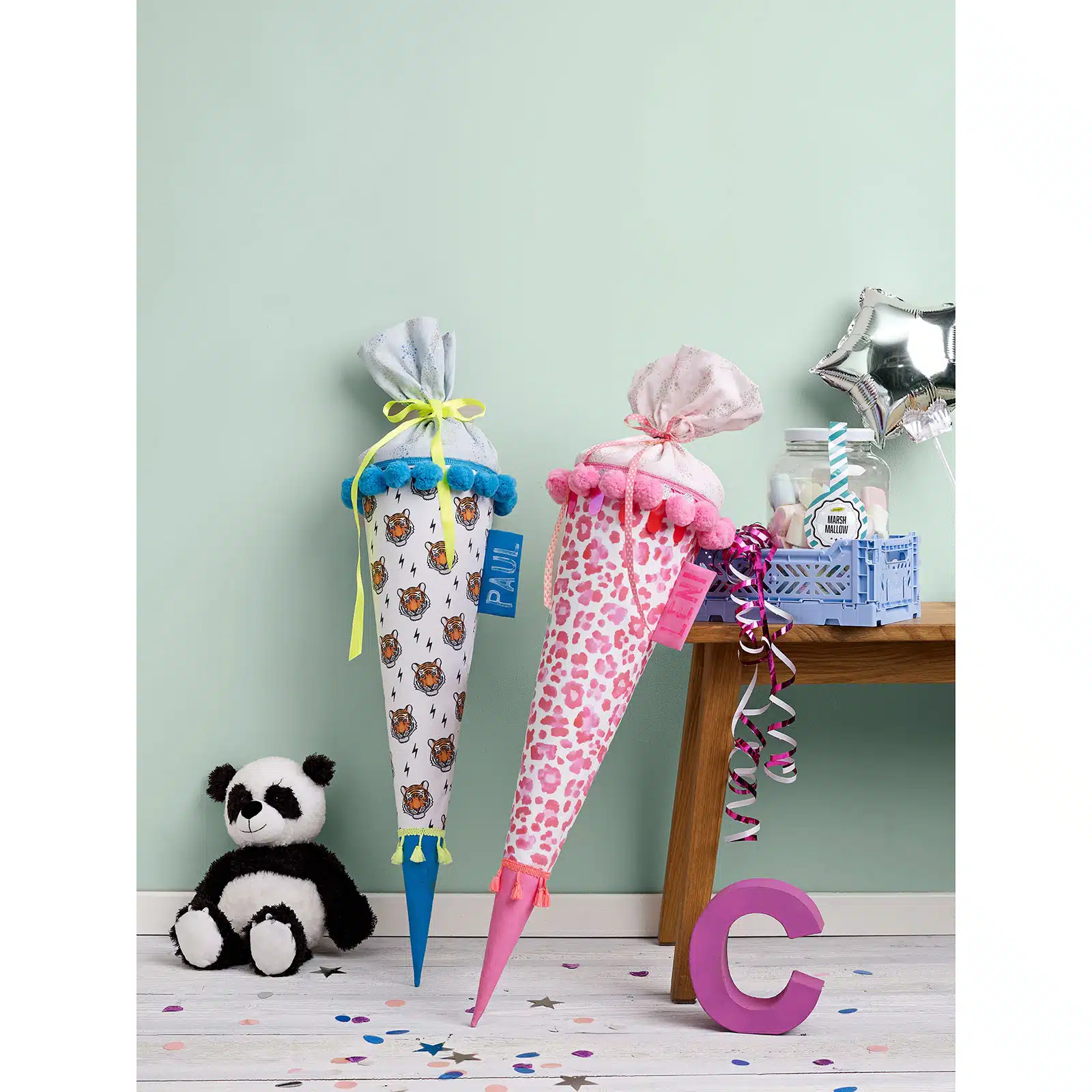 Burda Rood 9256 - School Accessoires