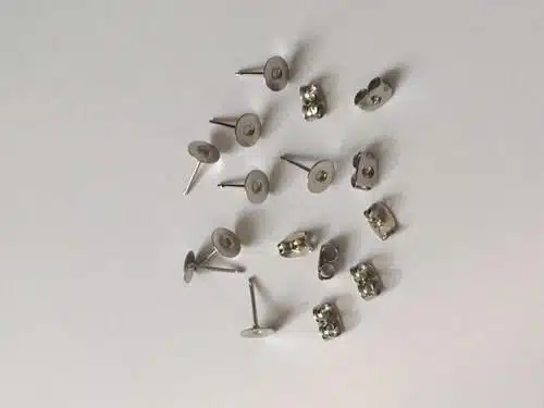 8st Oorstekers 6mm Zilver