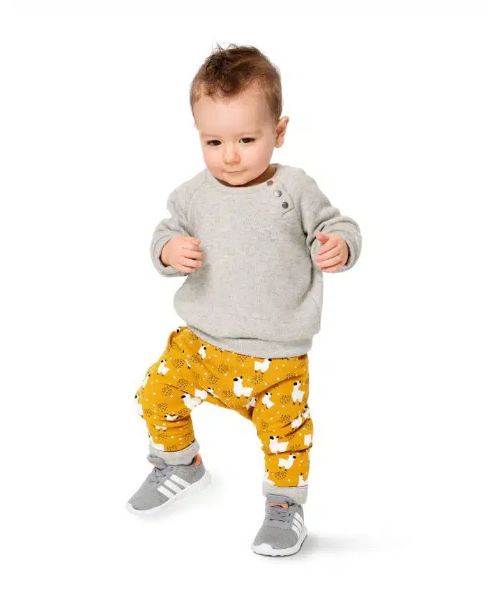 Burda Groen 9312 - Babykleding in Variaties