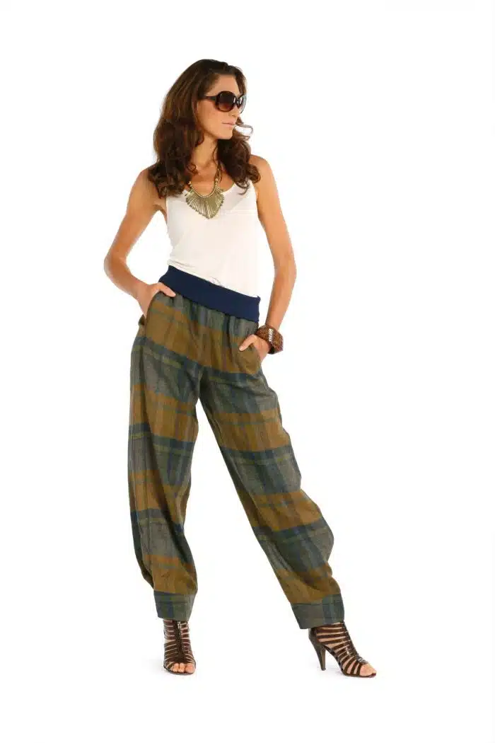 Burda Patroon 7400 - Broek in variaties