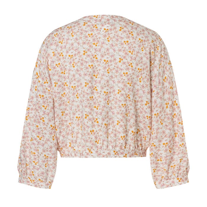 Burda Patroon 5745 - Blouse in Variaties