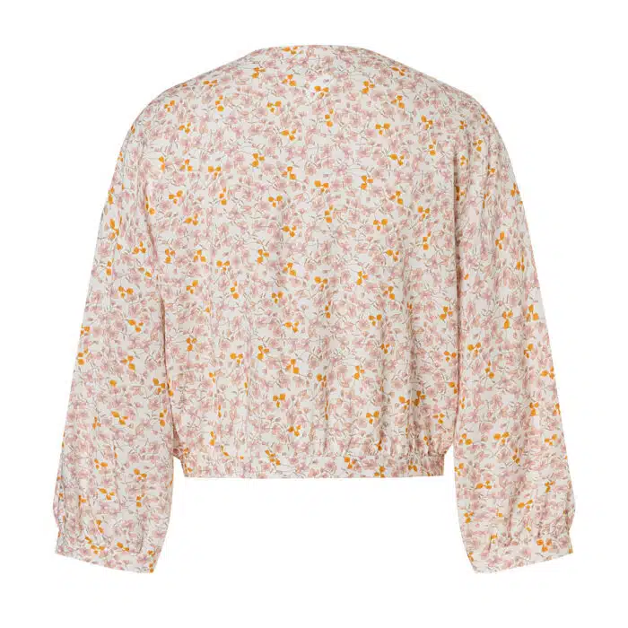 Burda Patroon 5745 - Blouse in Variaties
