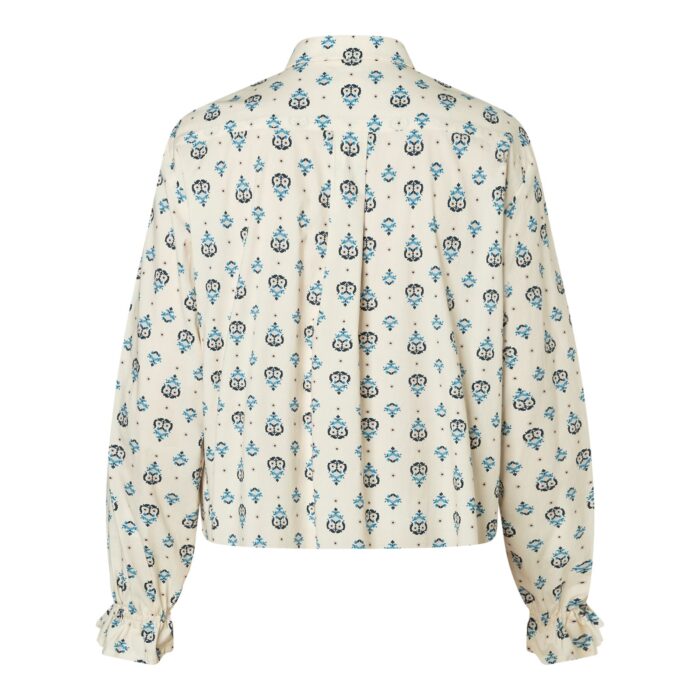 Burda Patroon 5700 - Blouse in Variaties