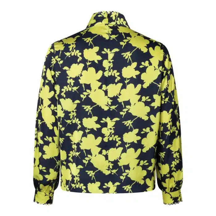 Burda Patroon 5701 - Blouse in Variaties